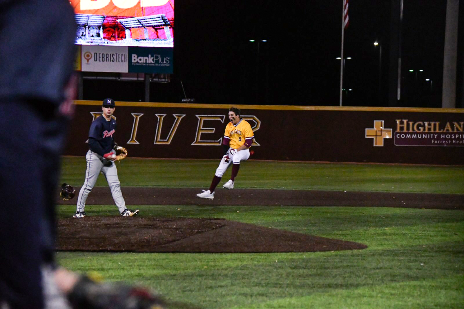 Walk-off single helps No. 2 Pearl River split in MACCC opener