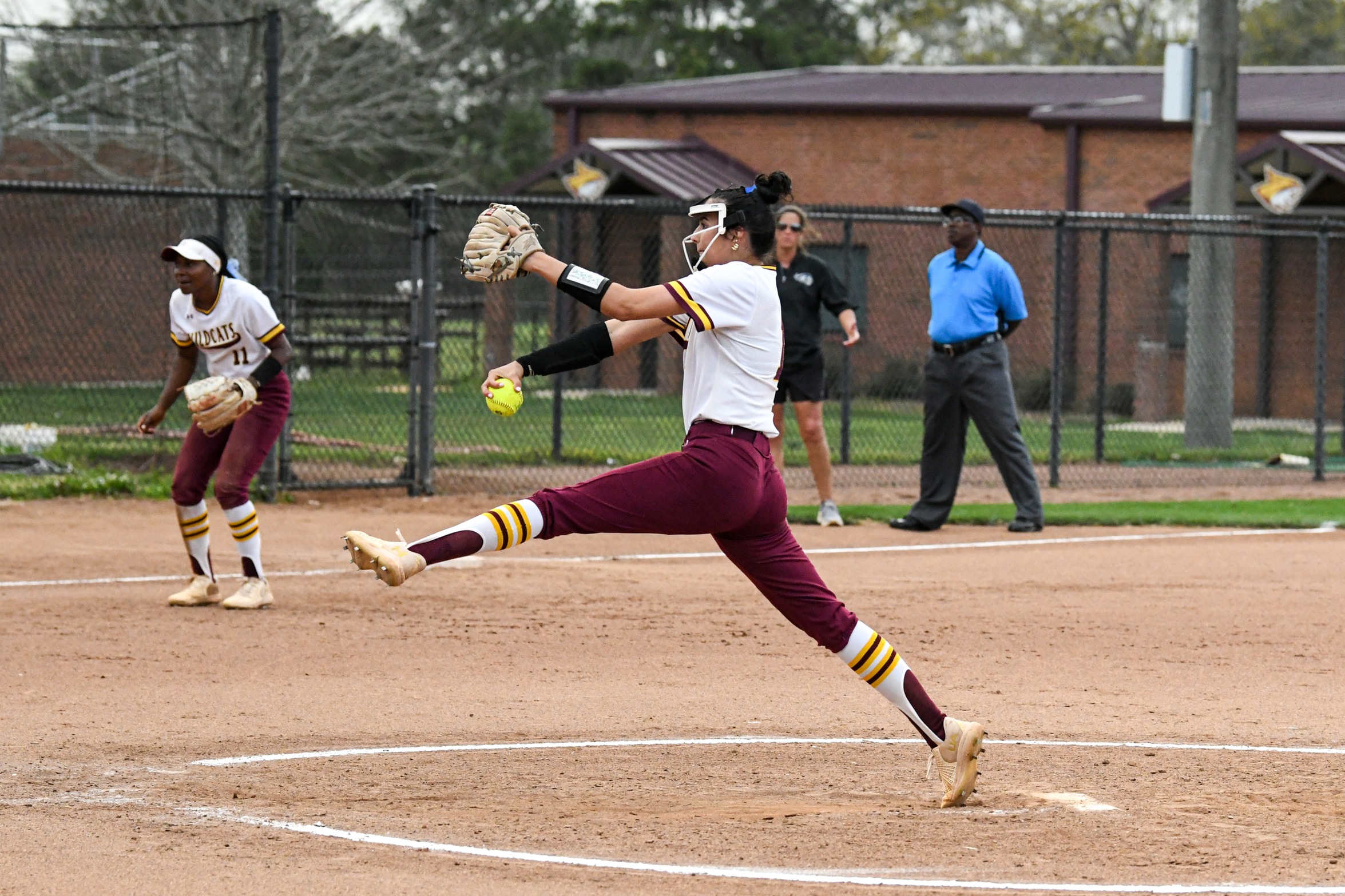 No. 14 Pearl River picks up 10th straight win in sweep
